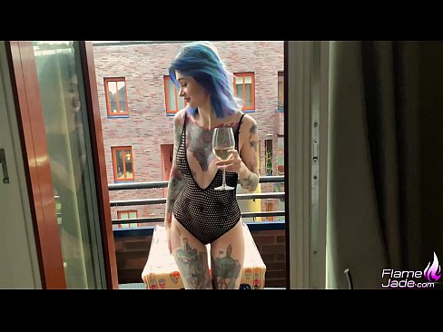❤️ 巨大的女孩在開闊的天空下猛吸一口，熱情地做愛 ❌ 色情 在 zh-tw.pornado-co.ru ️❤